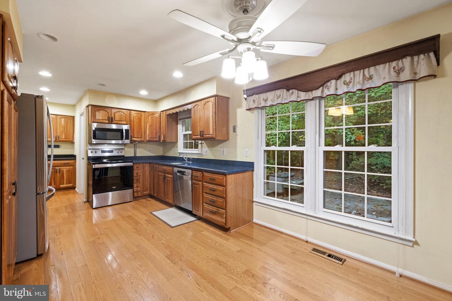 9866 Natick Road photo 24