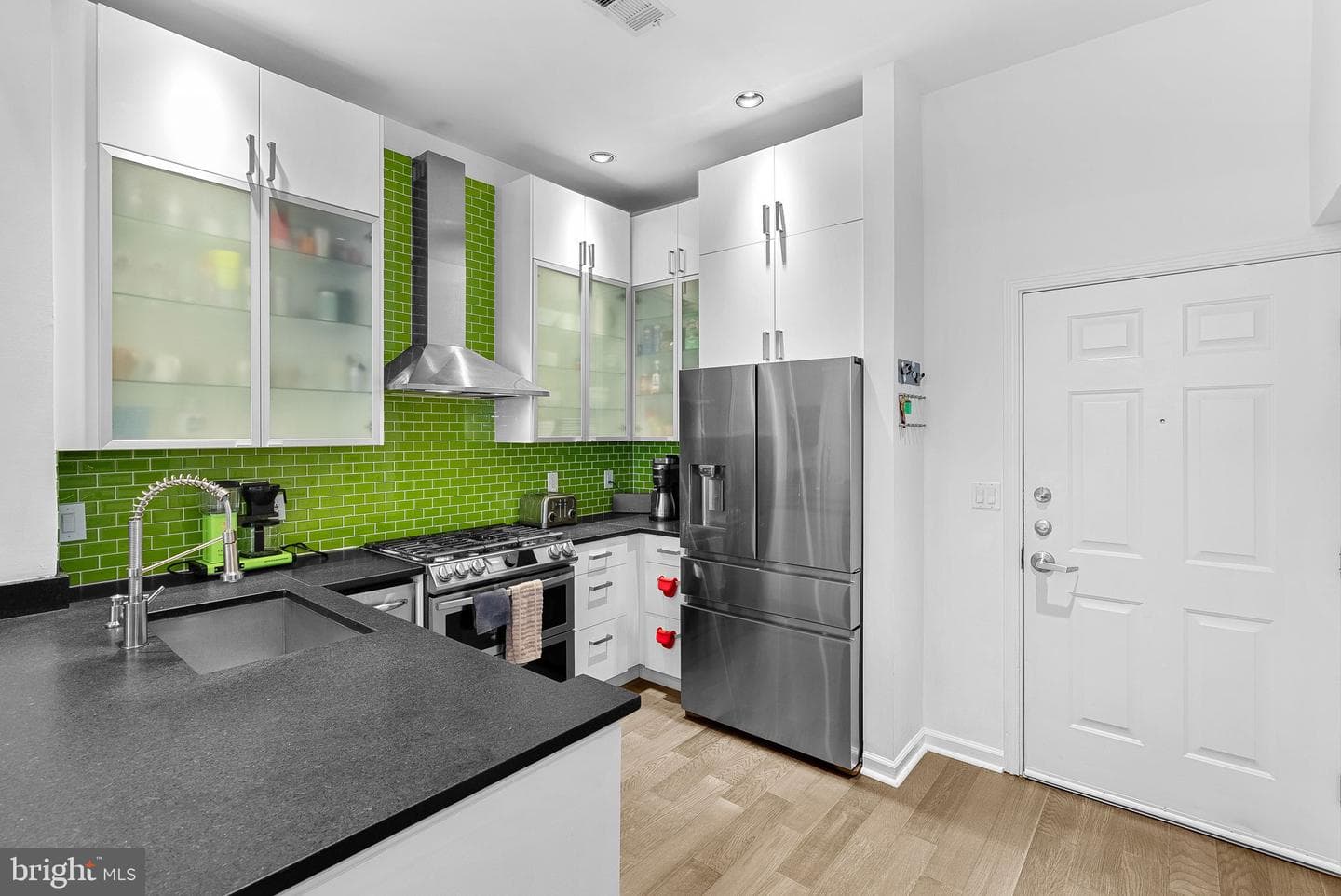 12000 Market Street #428 photo 2