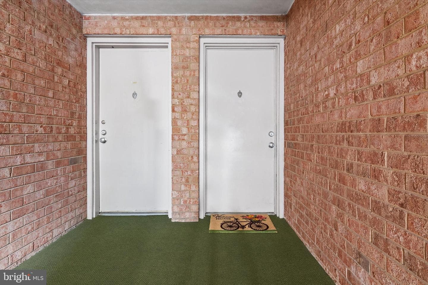2646 Redcoat Drive #106/2b photo 3
