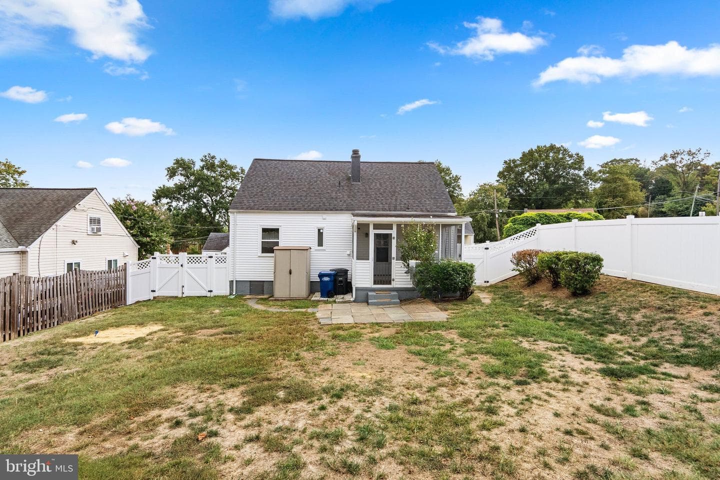 5652 Kathryn Street photo 22