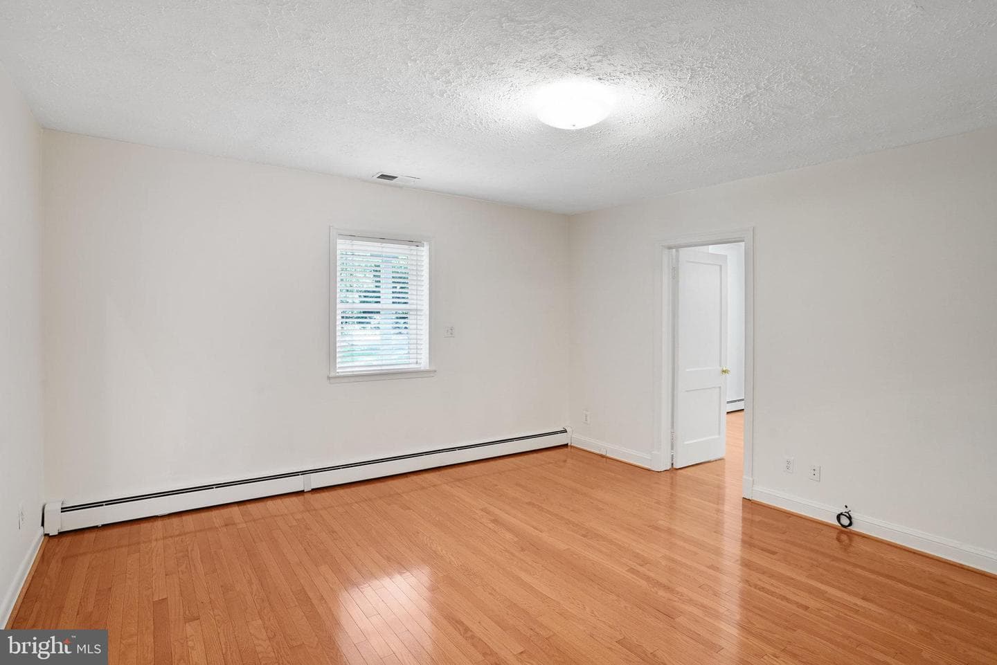 13826 Eames Avenue photo 12