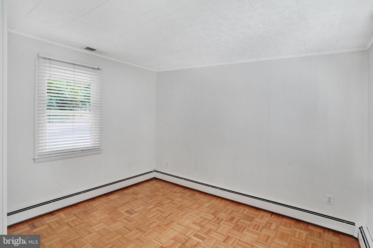 13826 Eames Avenue photo 18