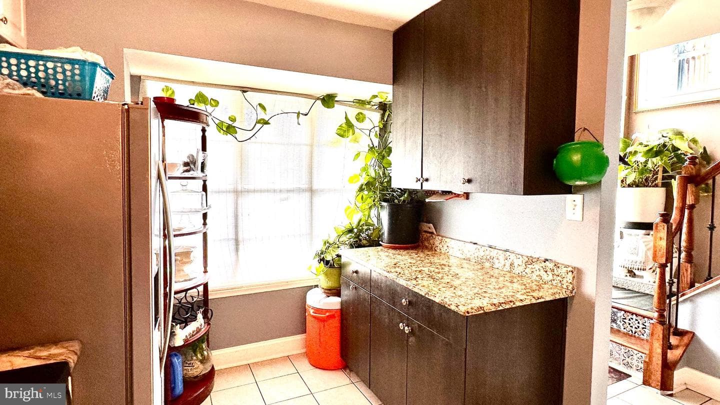 8708 Village Green Court photo 4