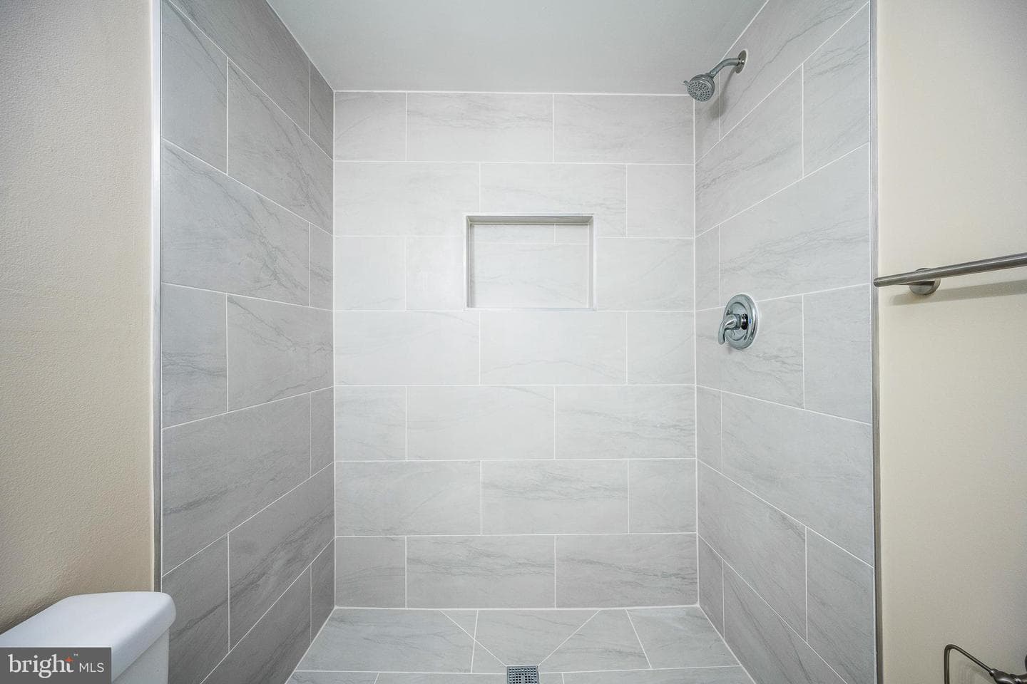 7759 Donnybrook Court #106 photo 20