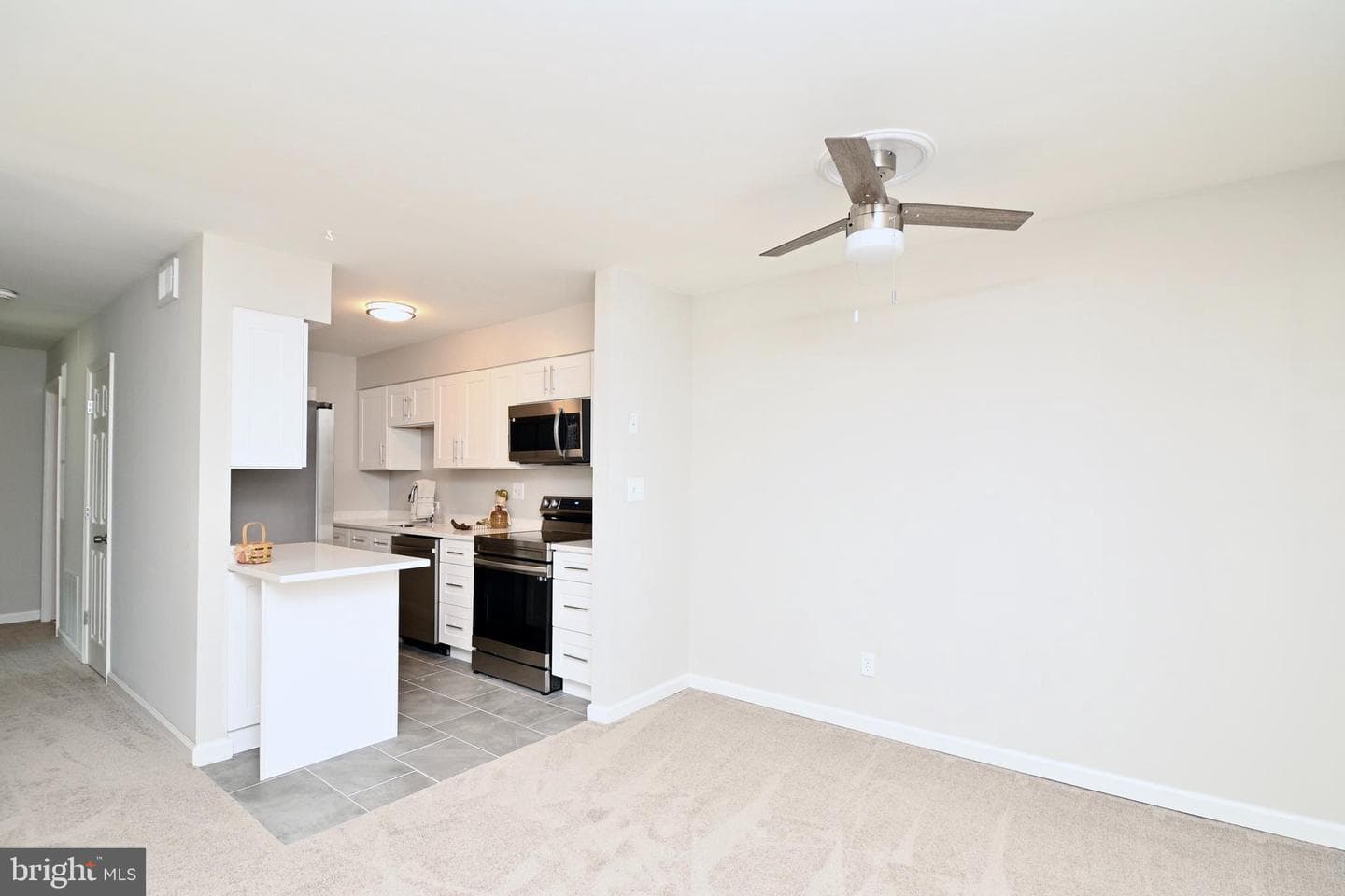 5904 Kingsford Road #414 photo 9