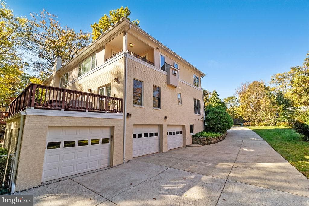 1015 Shipman Lane photo 37