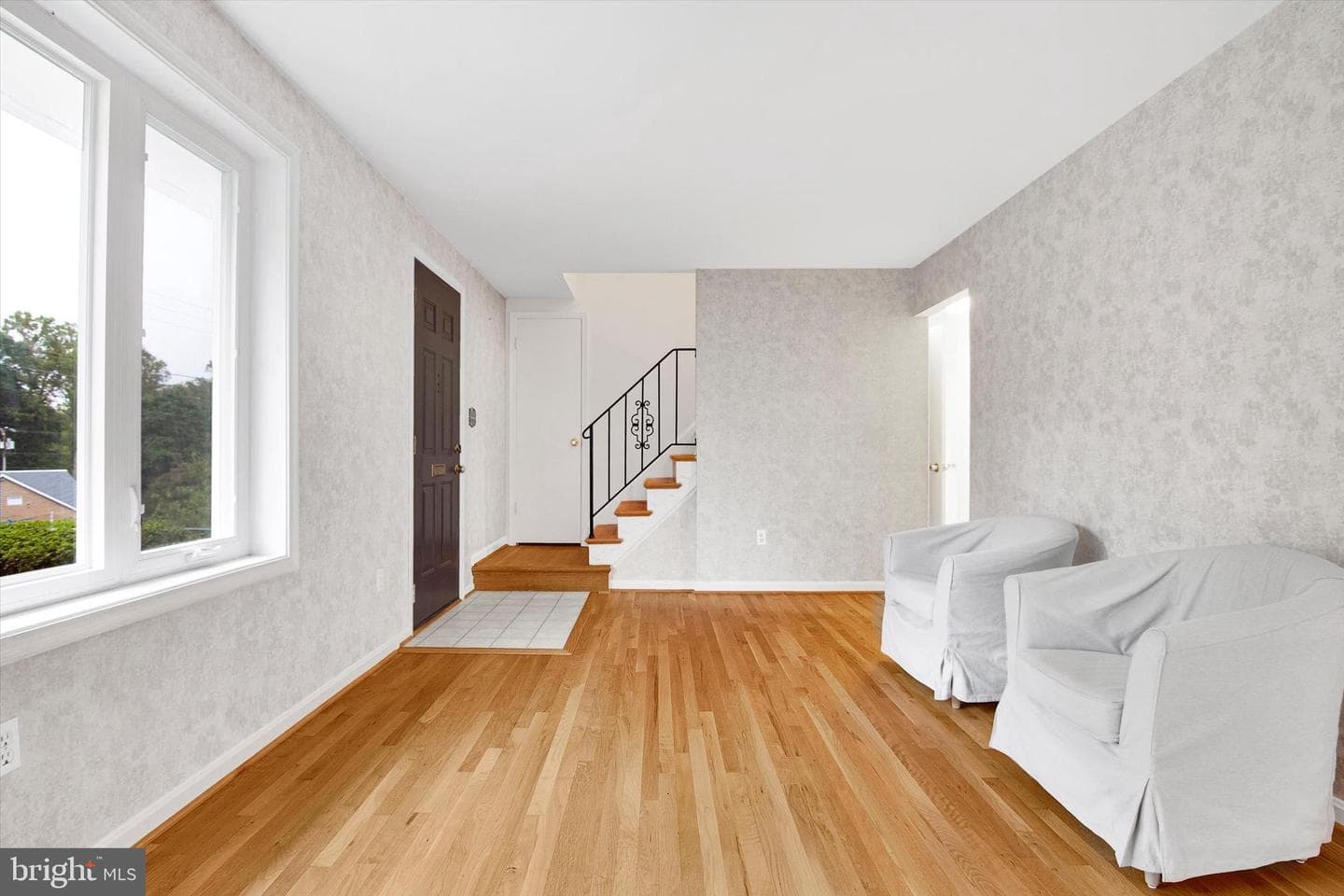8517 Parliament Drive photo 4