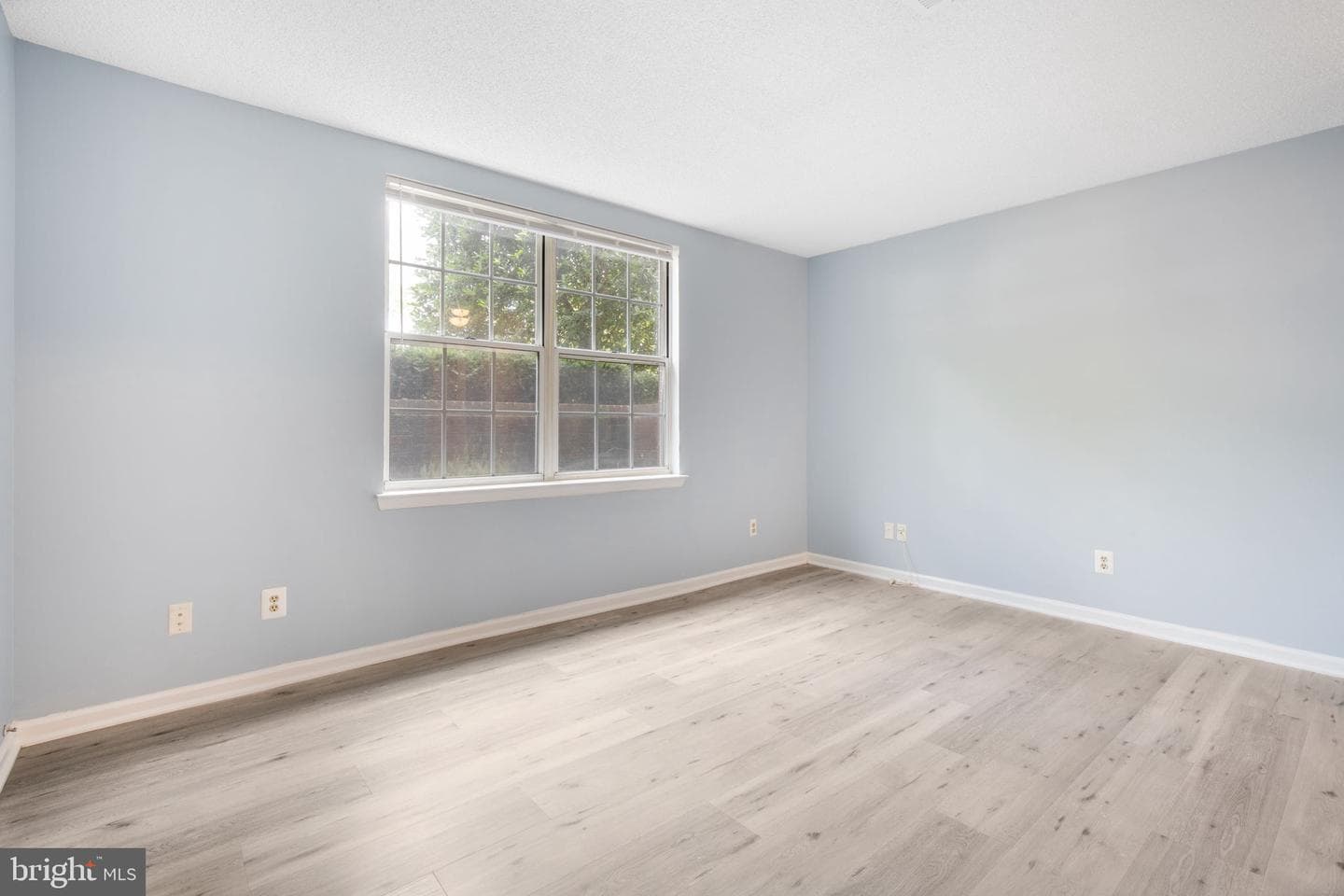 12113 Greenway Court #101 photo 5