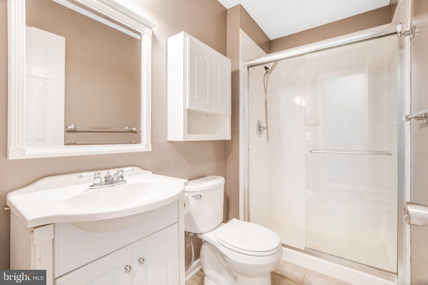 12113 Greenway Court #101 photo 9