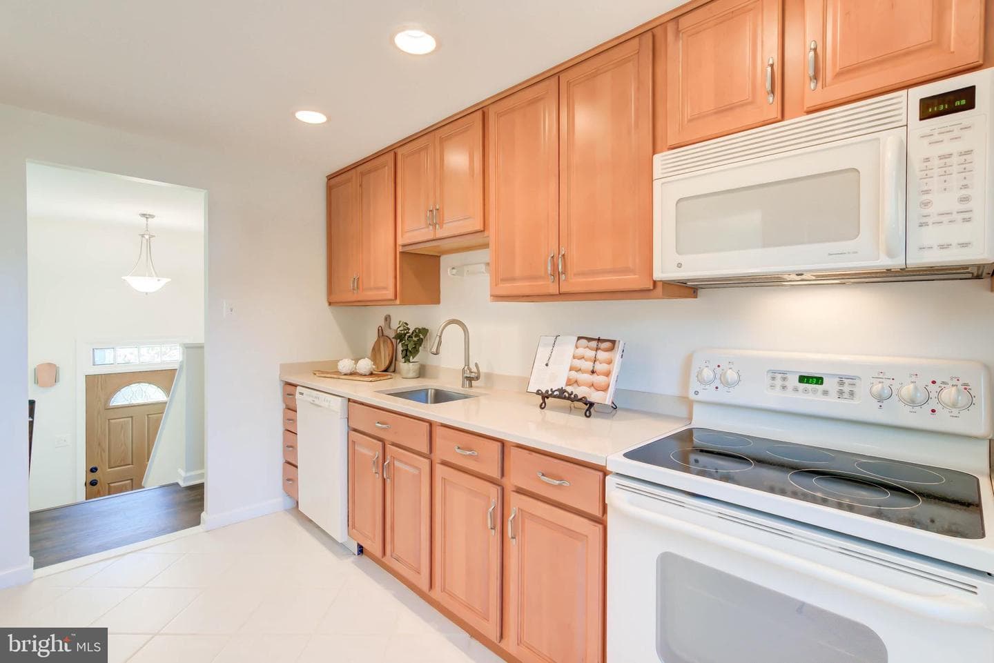 12727 Magna Carta Road photo 16