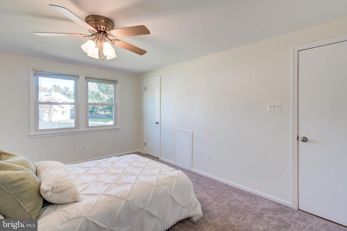 12727 Magna Carta Road photo 19
