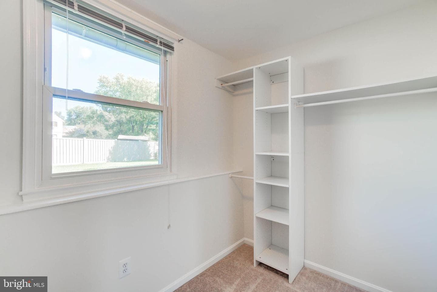12727 Magna Carta Road photo 28