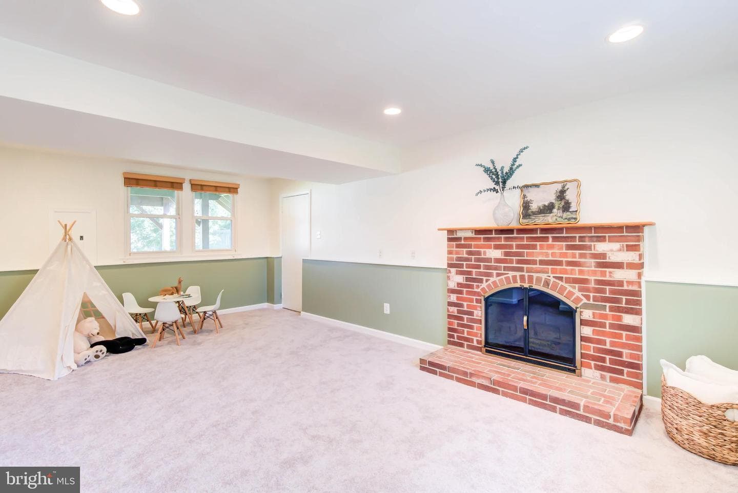 12727 Magna Carta Road photo 31