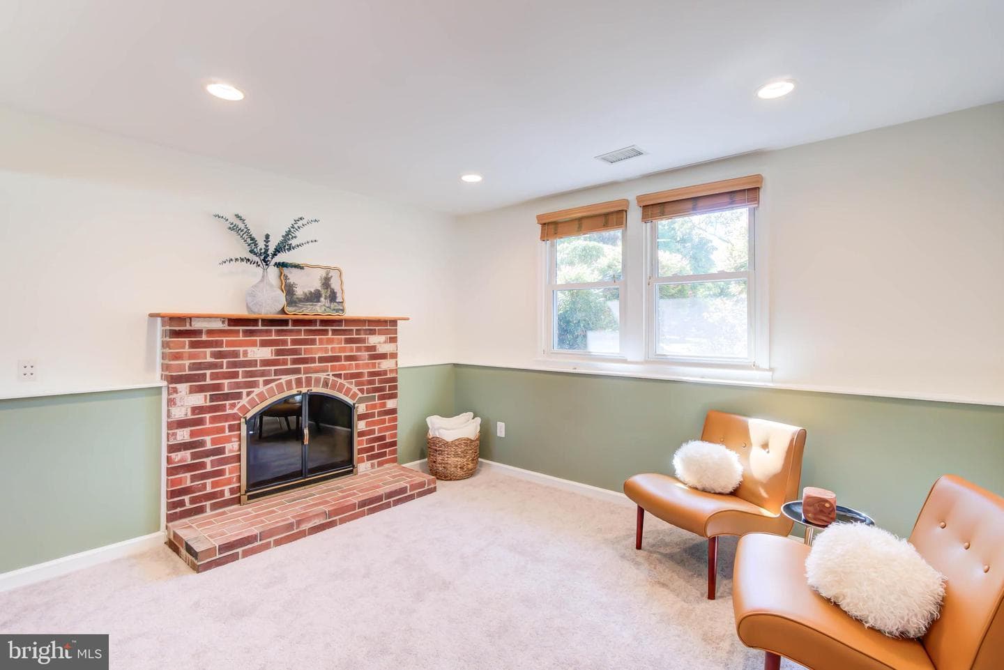 12727 Magna Carta Road photo 32