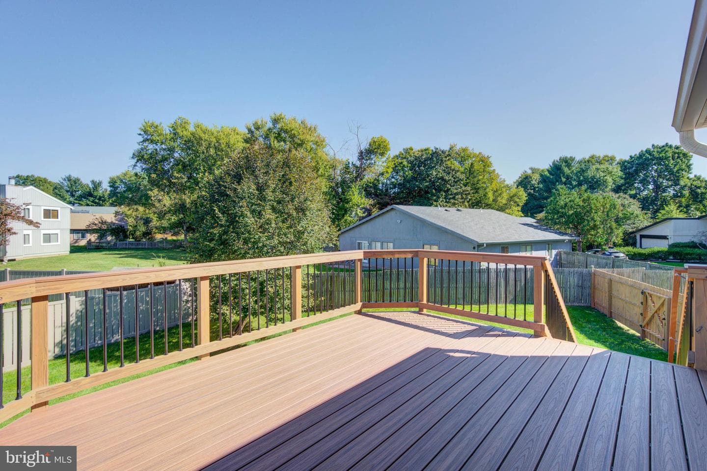 12727 Magna Carta Road photo 35