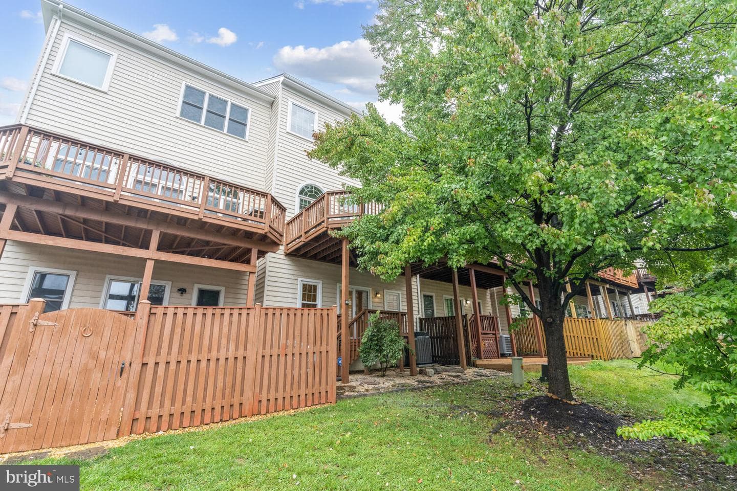 5757 Governors Pond Circle photo 17