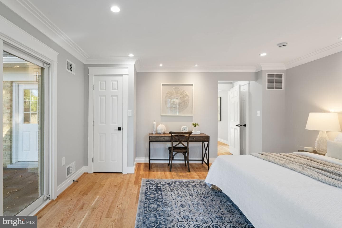9516 Ferry Harbour Court photo 25