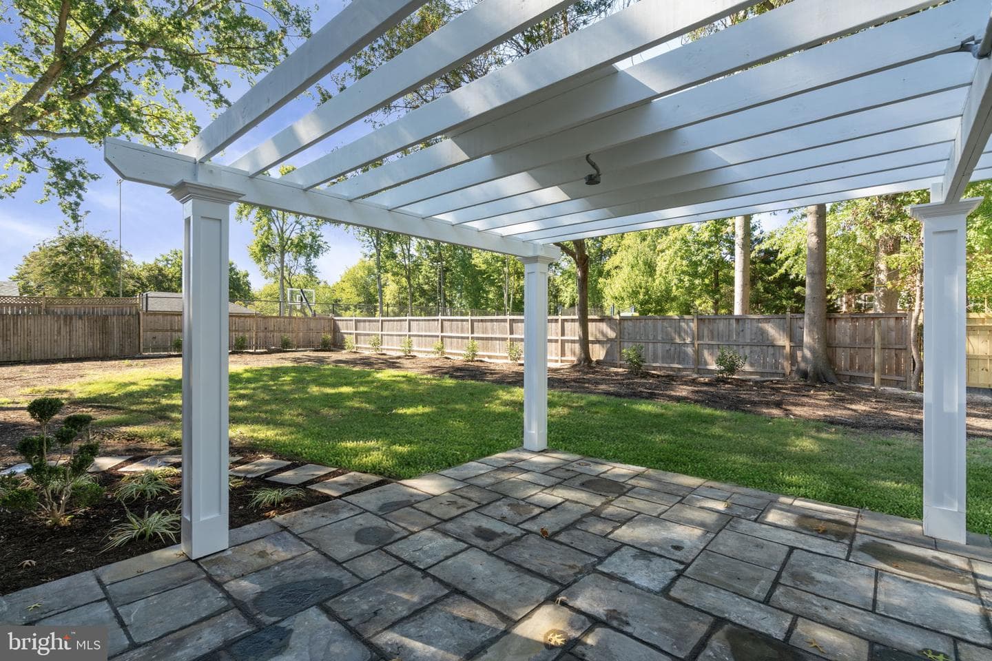 9516 Ferry Harbour Court photo 36