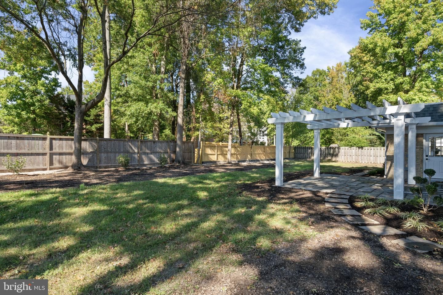 9516 Ferry Harbour Court photo 37