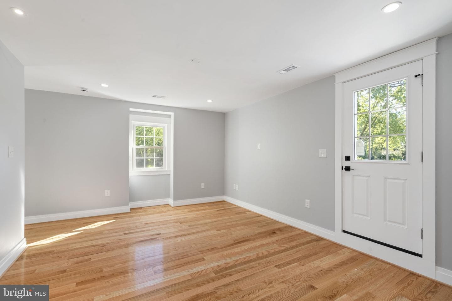 9516 Ferry Harbour Court photo 50