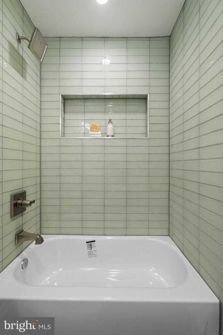 9516 Ferry Harbour Court photo 55
