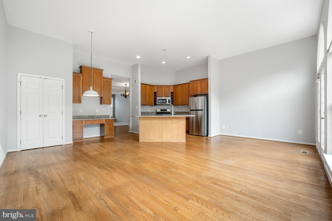 6616 Charles Green Square photo 11