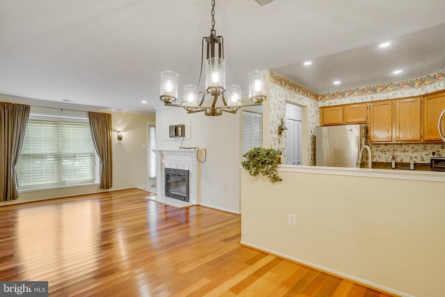 7701 Lexton Place #26 photo 5