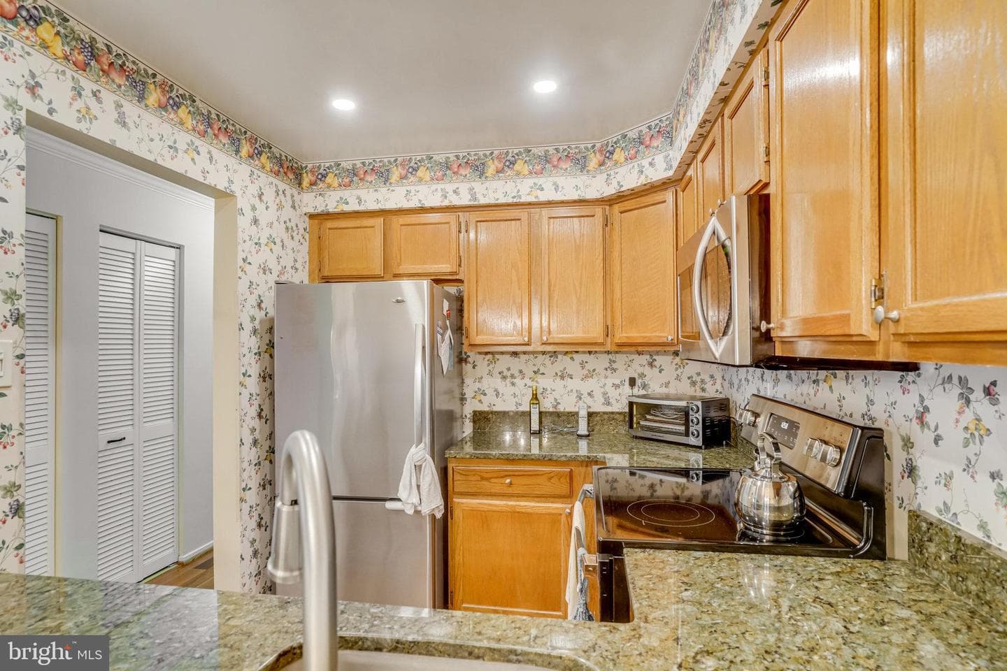 7701 Lexton Place #26 photo 8