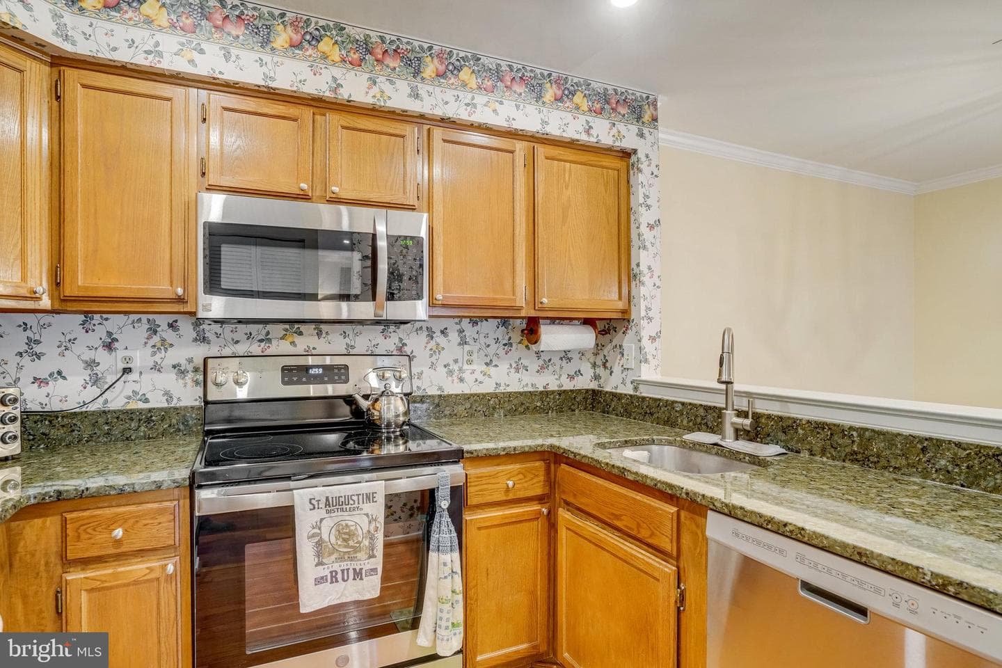 7701 Lexton Place #26 photo 9