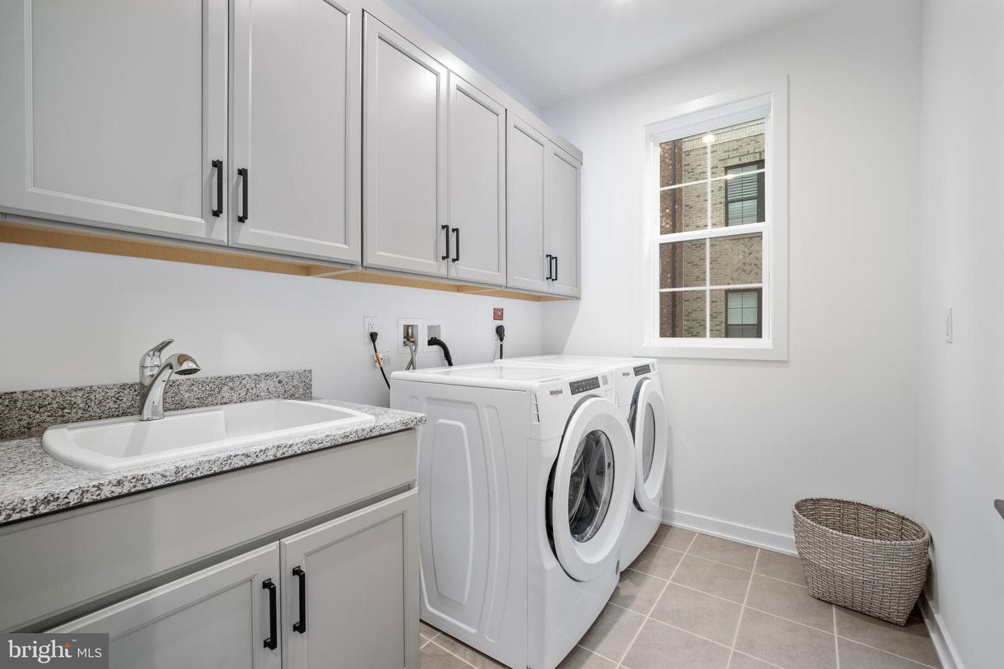 7484 Backett Wood Terrace photo 24