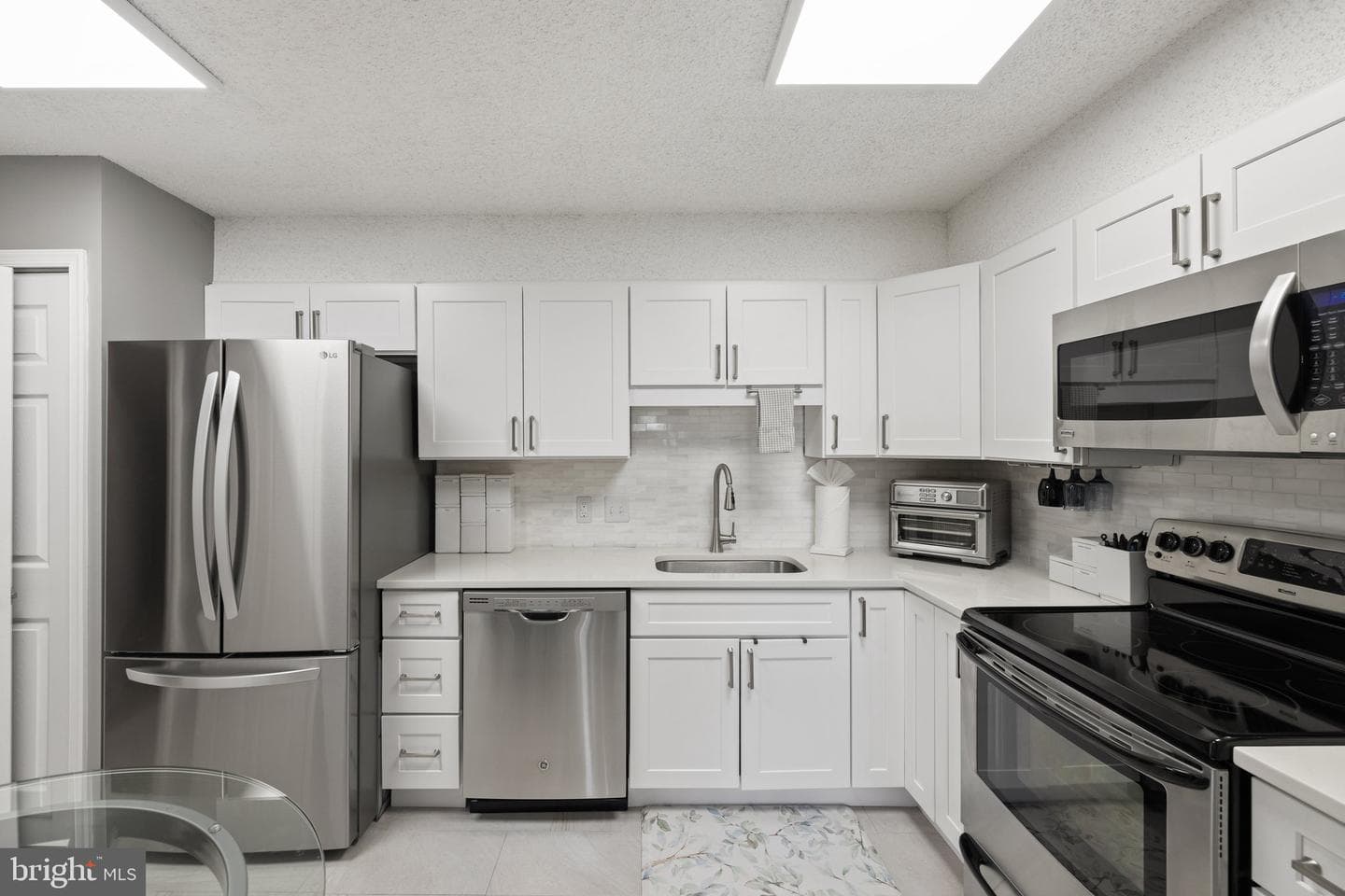 3800 Powell Lane #1125 photo 7