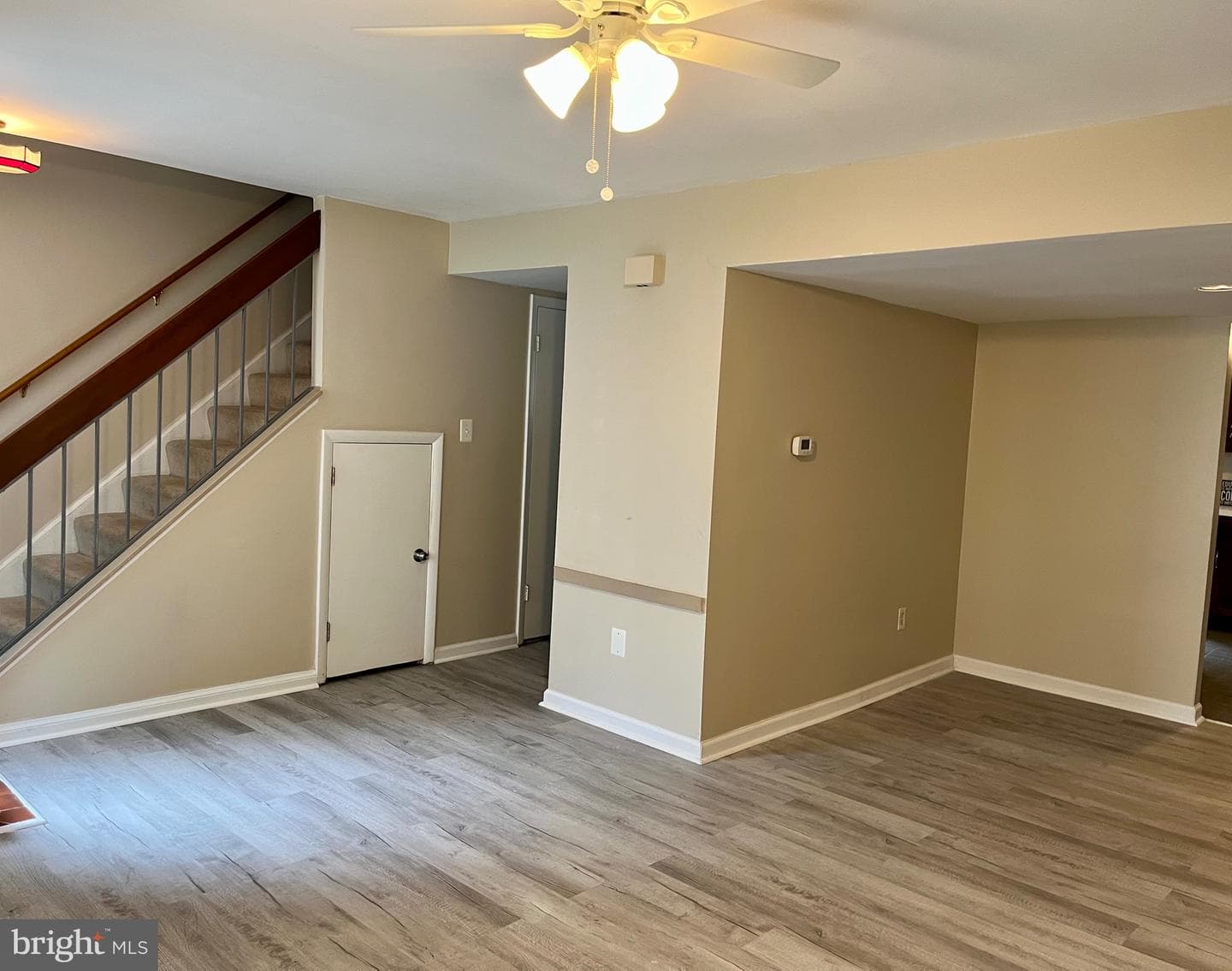1189 Dublin Place photo 2