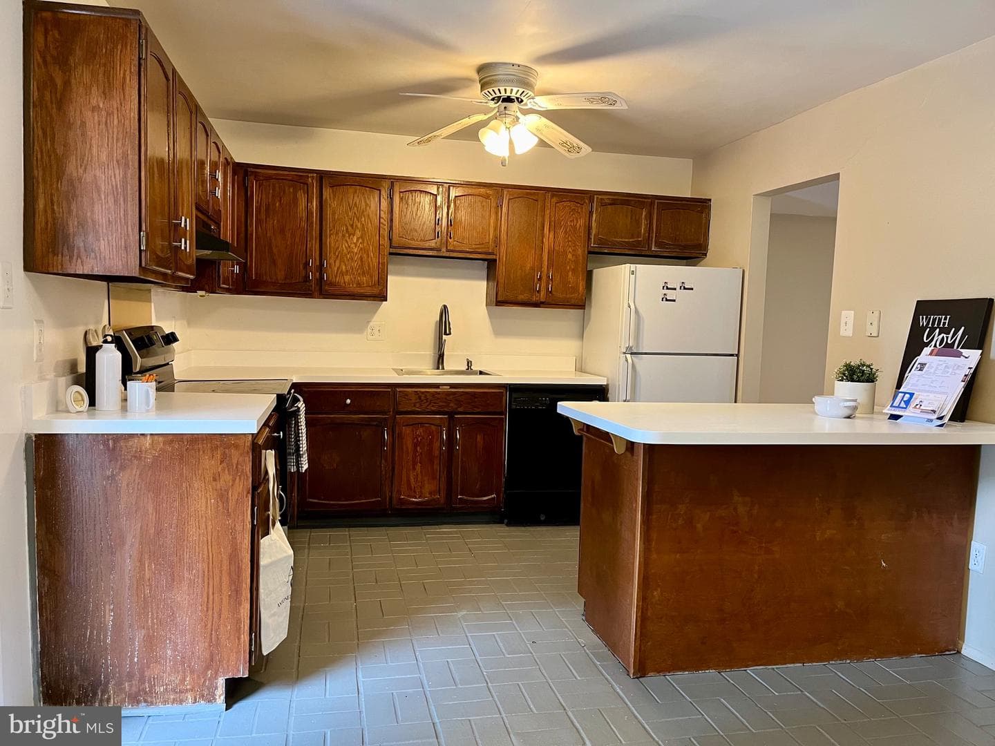 1189 Dublin Place photo 4