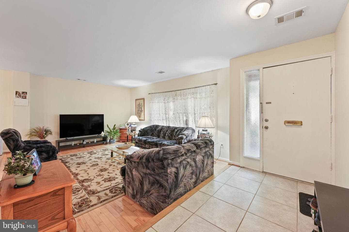 3748 Persimmon Circle photo 6