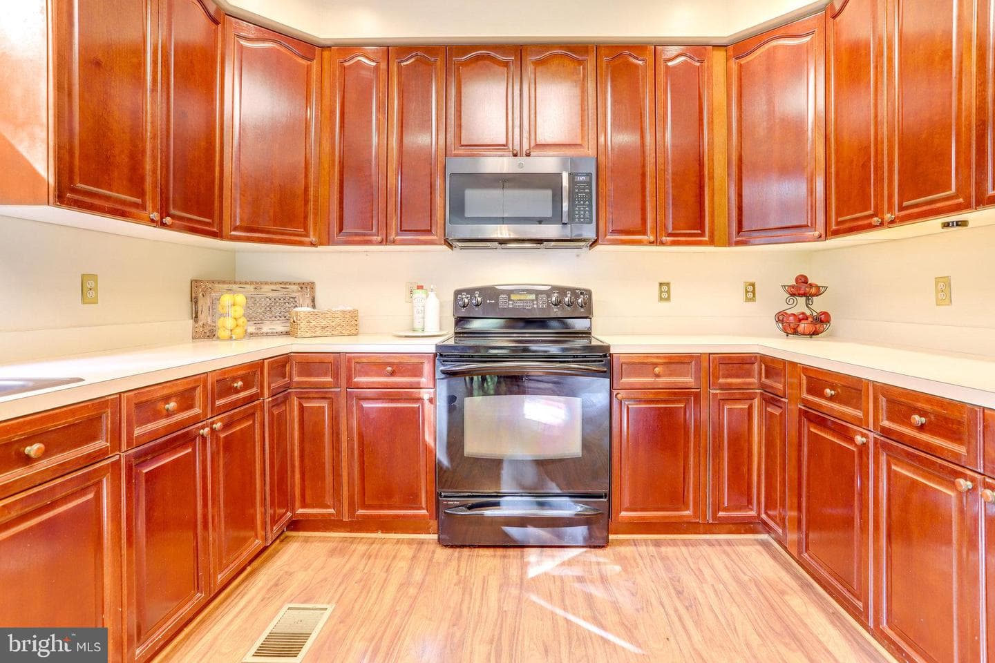 2757 Saint Elliott Court photo 21