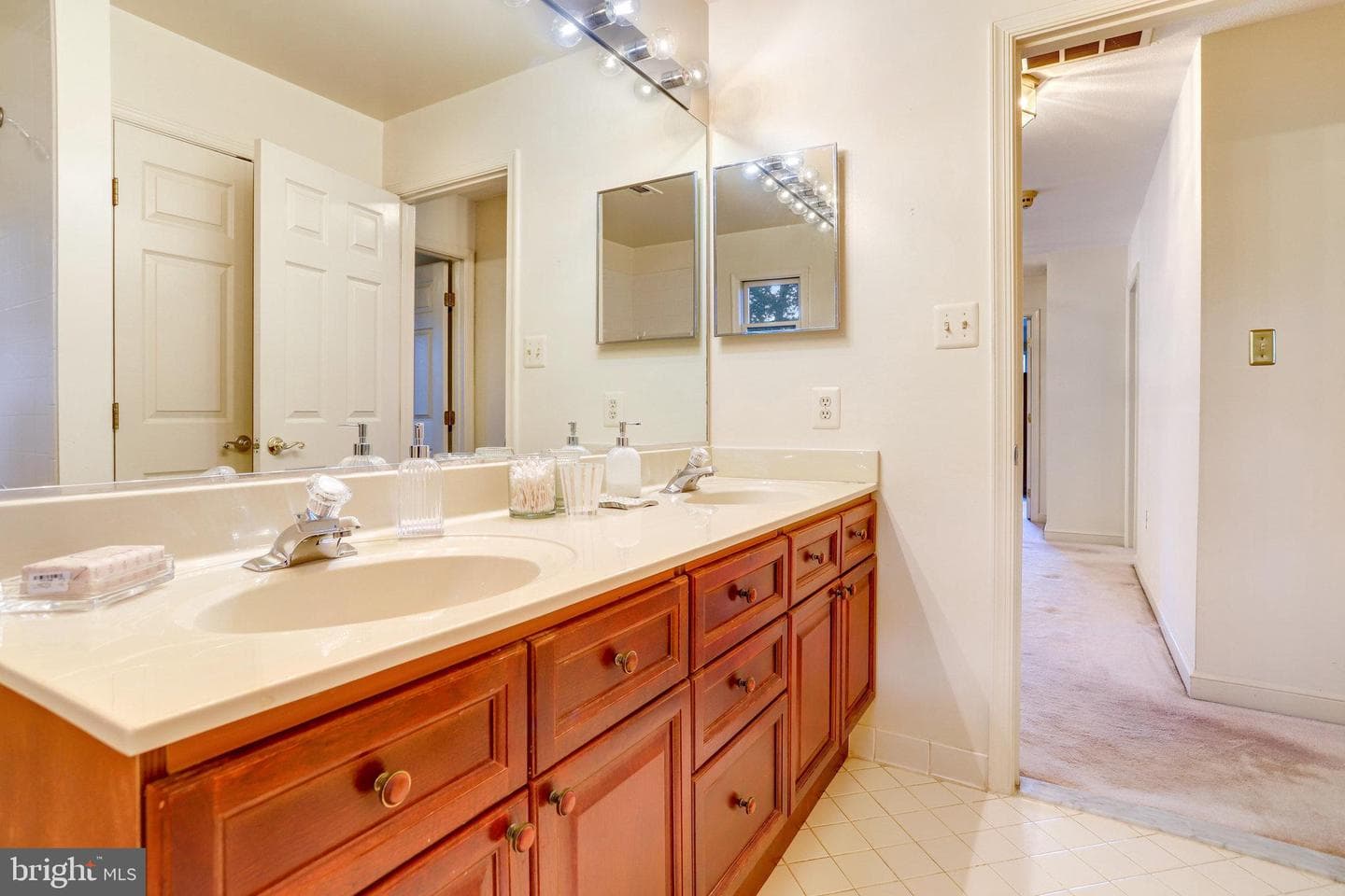 2757 Saint Elliott Court photo 64