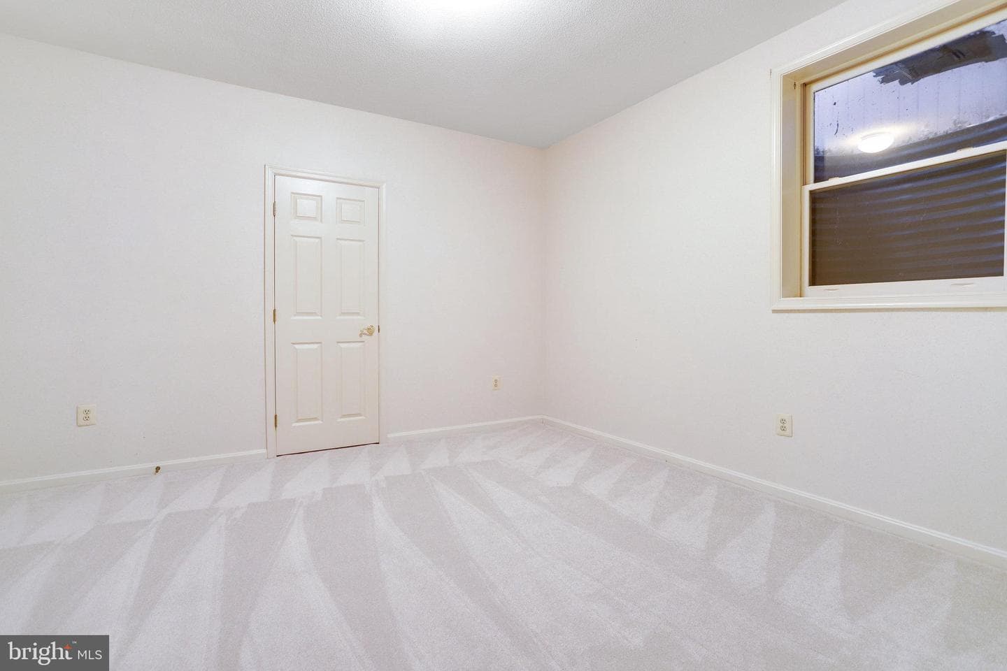2757 Saint Elliott Court photo 77