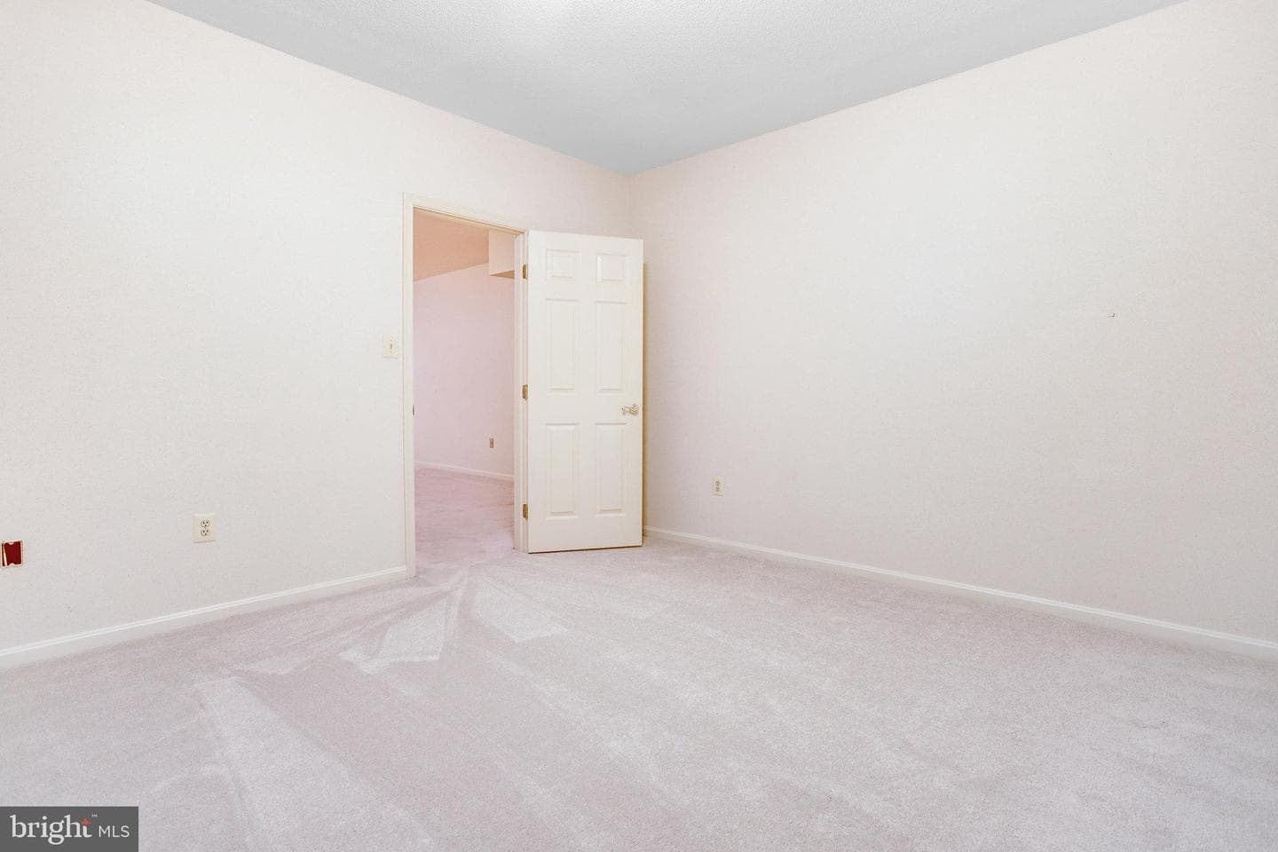 2757 Saint Elliott Court photo 79