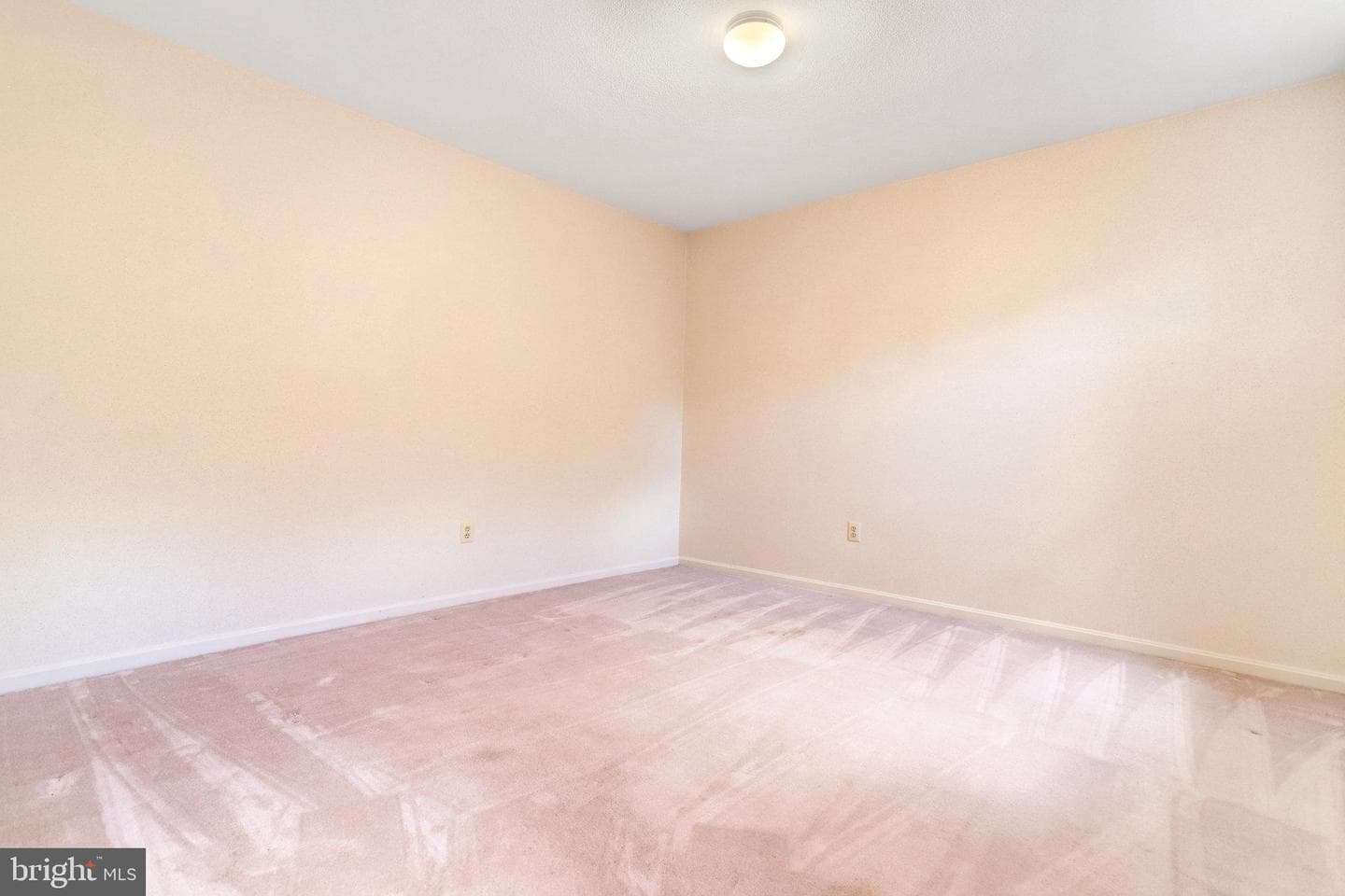 2757 Saint Elliott Court photo 84