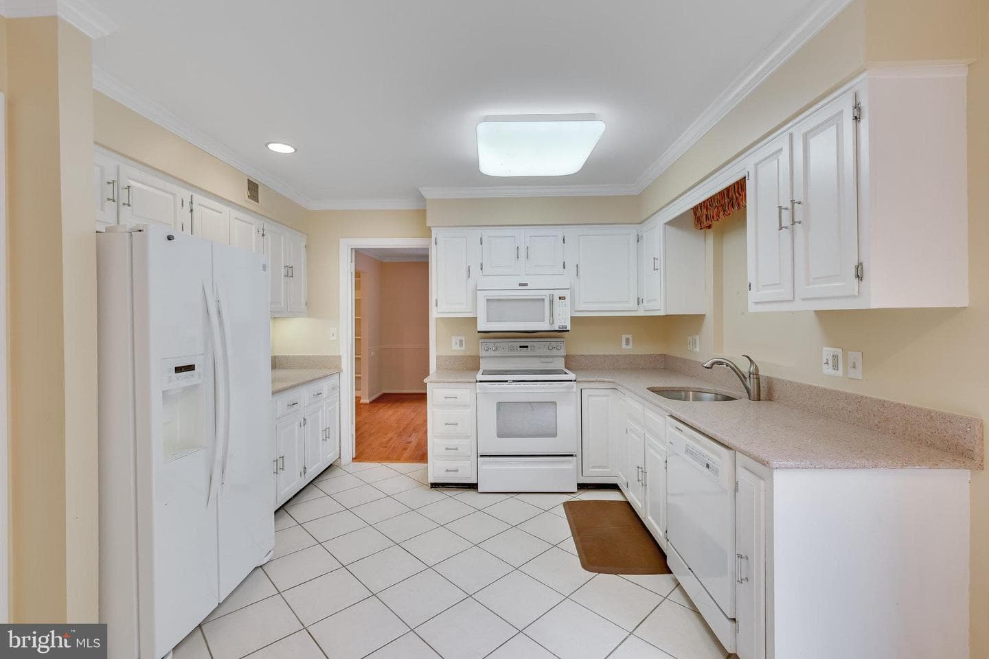 3239 Betsy Lane photo 14