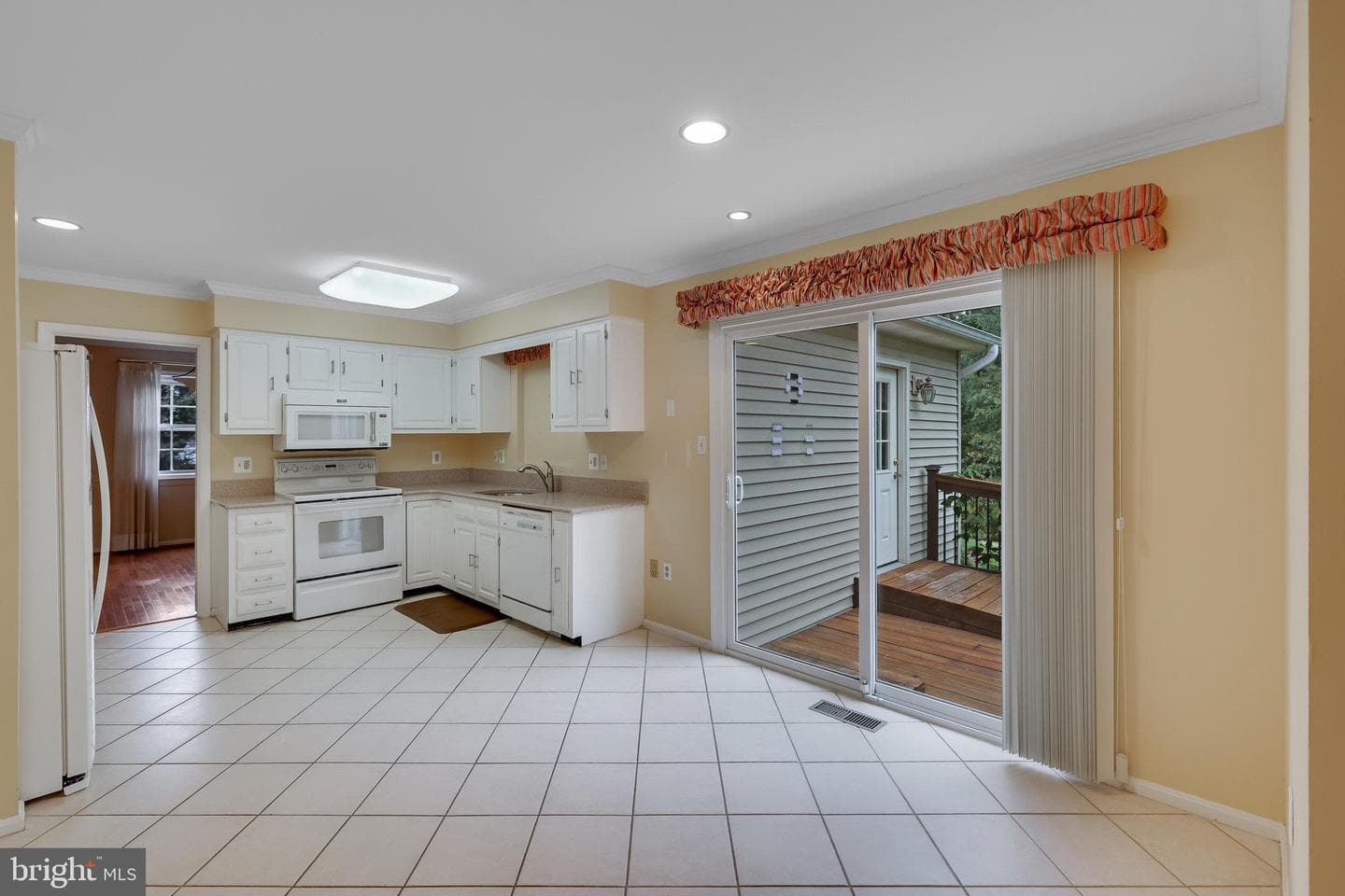3239 Betsy Lane photo 18