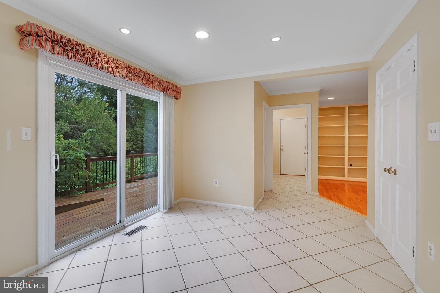 3239 Betsy Lane photo 19