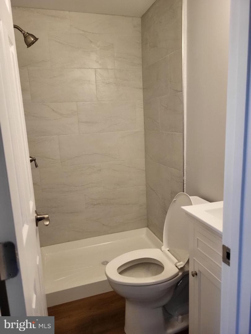 7349 Crestleigh Circle photo 13