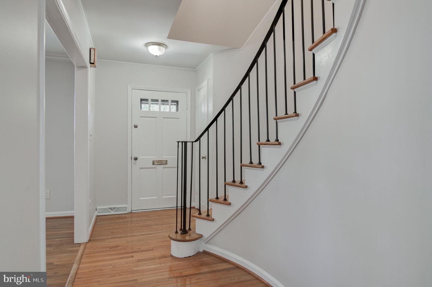 6010 Talford Court photo 7