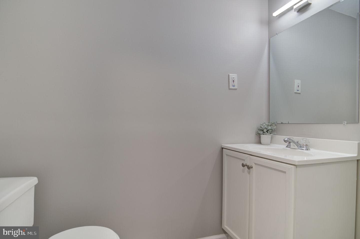 8015 Steeple Chase Court photo 32