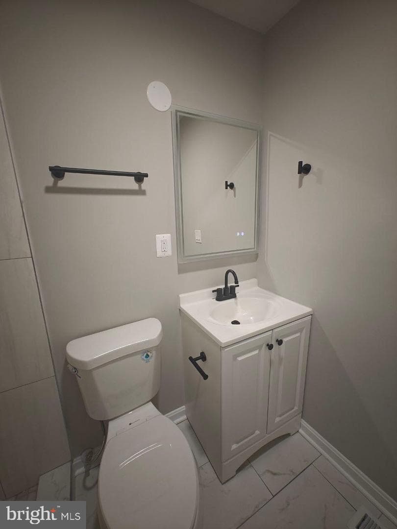 8367 Stationhouse Court photo 32