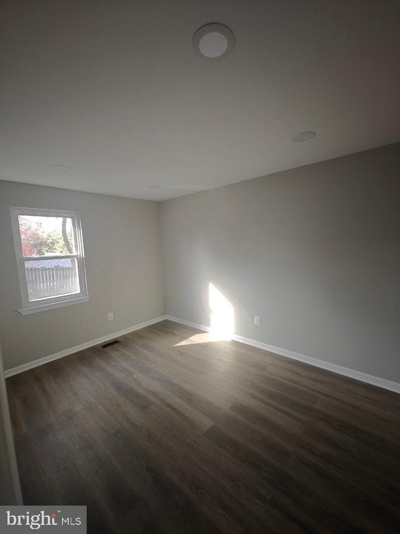 8367 Stationhouse Court photo 38