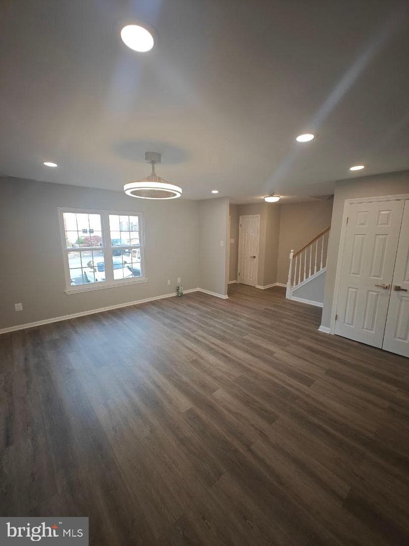 8367 Stationhouse Court photo 5