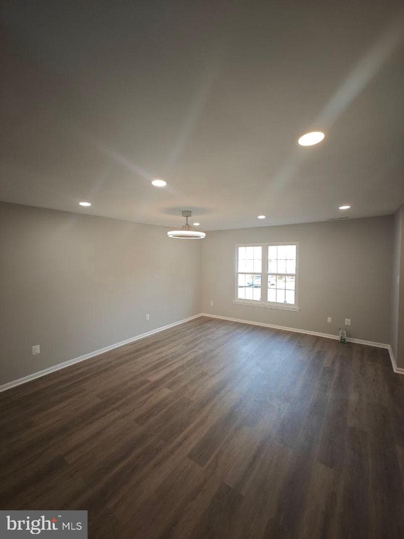 8367 Stationhouse Court photo 6