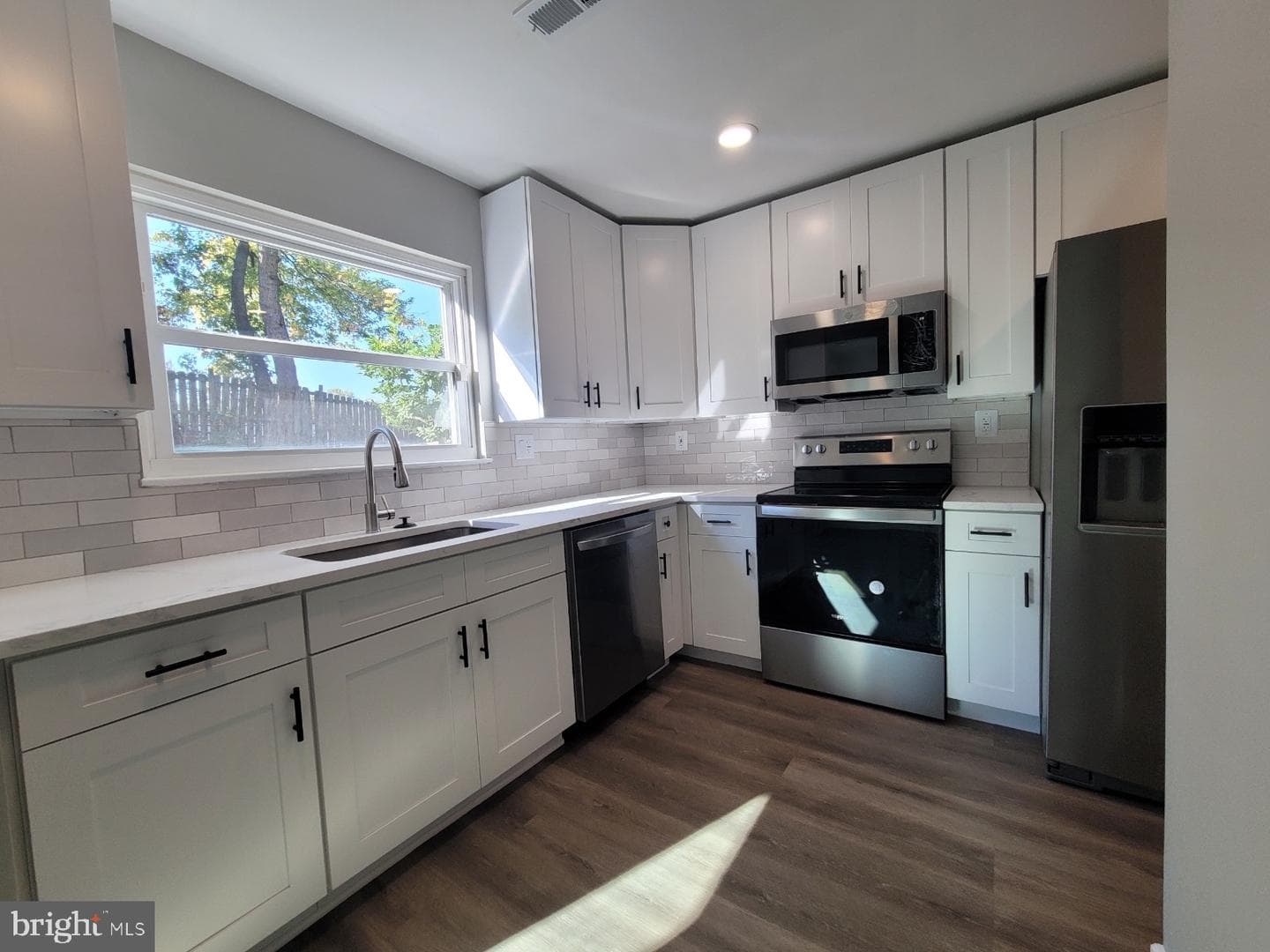 8367 Stationhouse Court photo 9